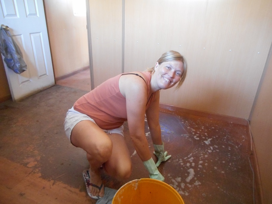 07 Ethel scraping floor